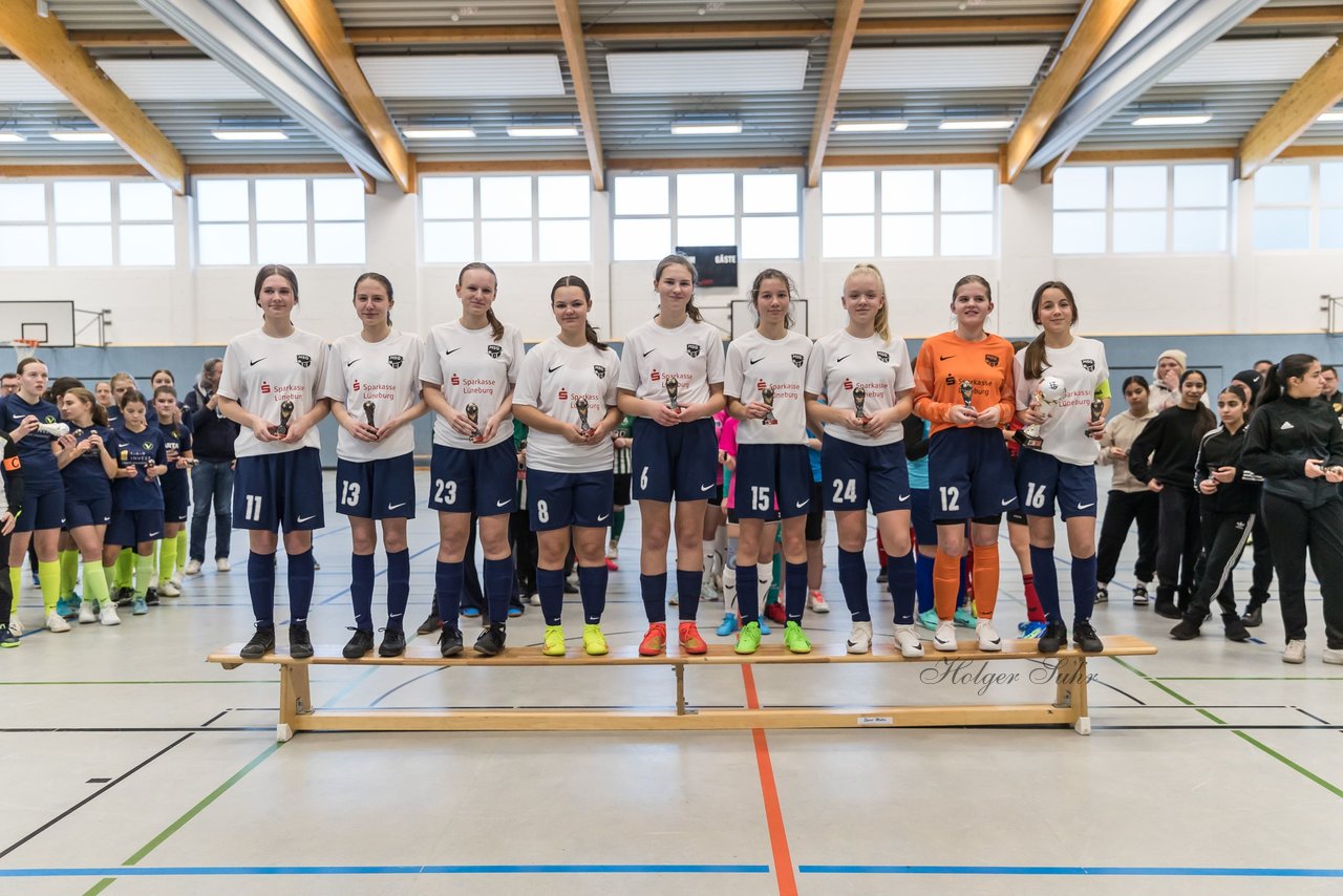 Bild 51 - C-Juniorinnen 3 Loewinnen Cup